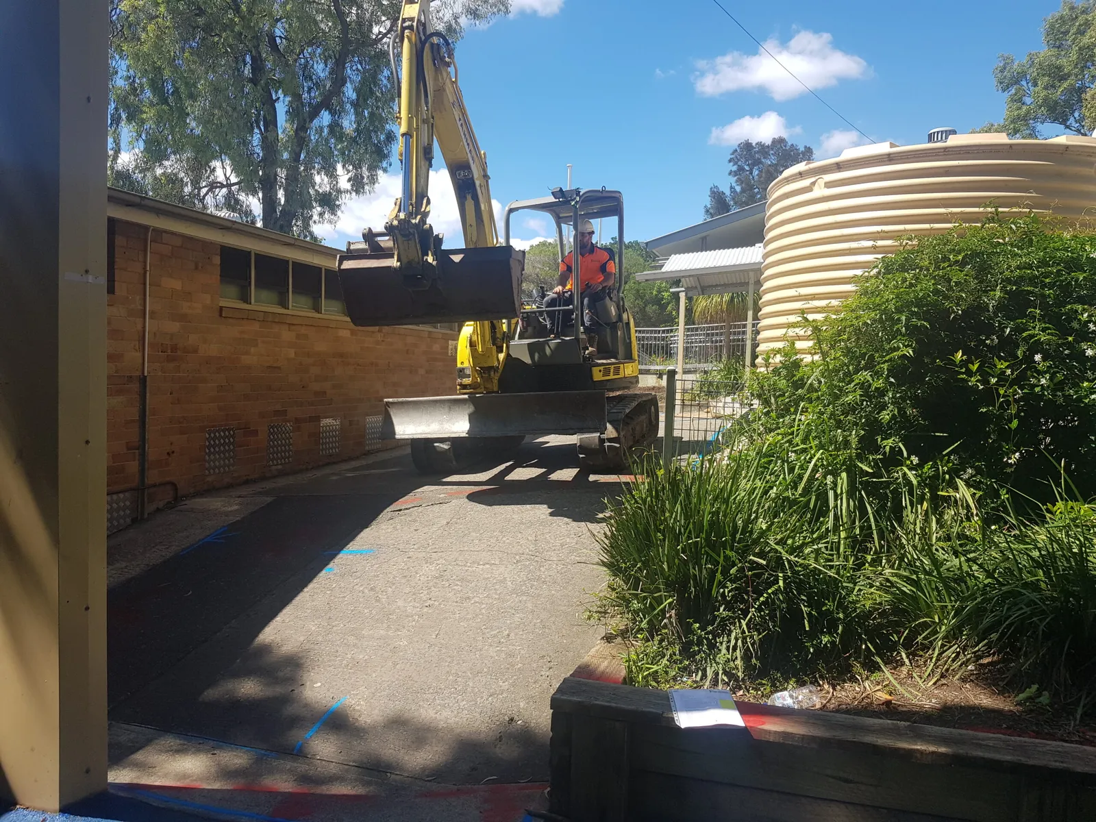 Excavation and concrete DDA access works at Thirroul Public School