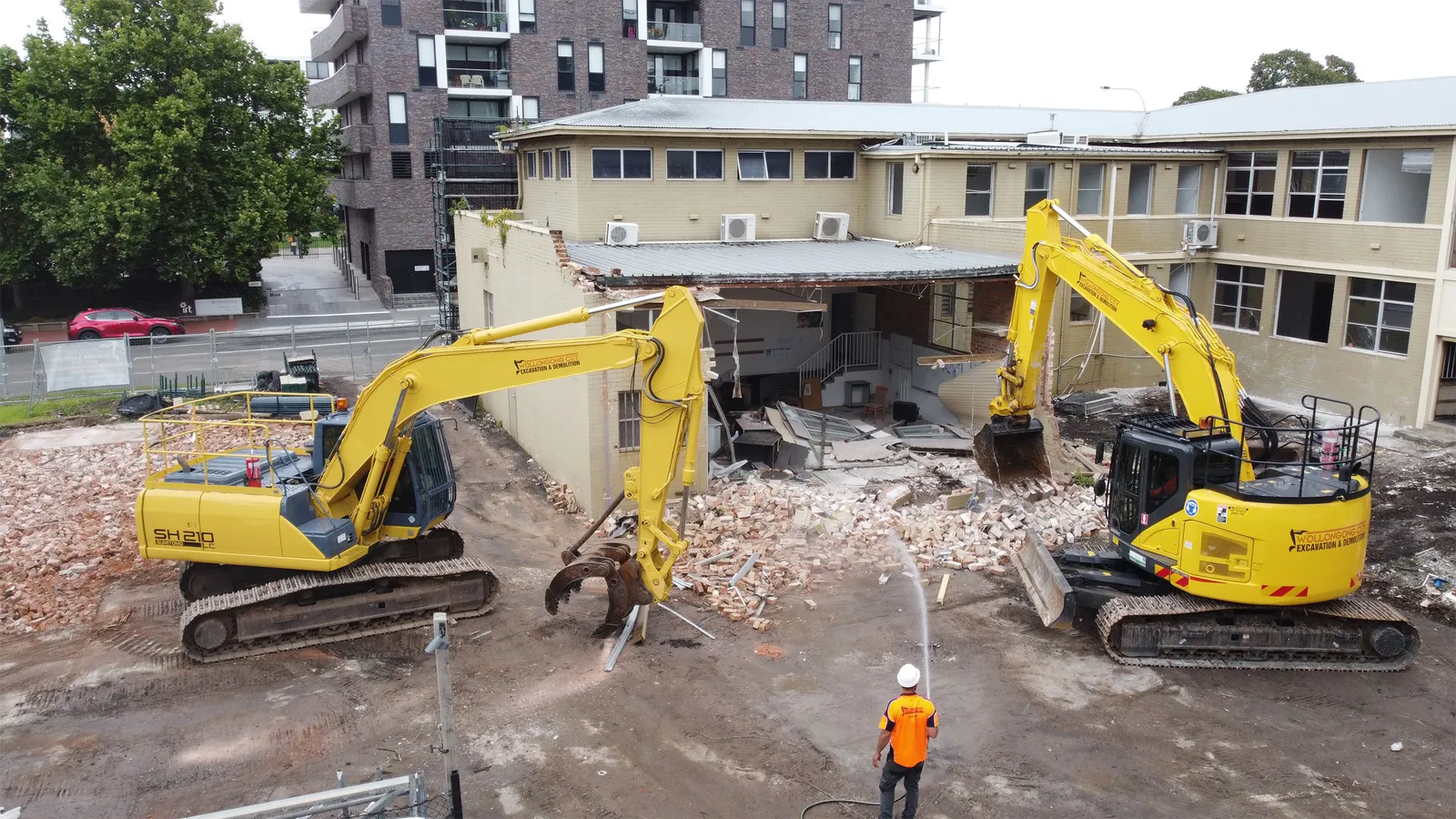 WCED commercial building demolition in the Wollongong CBD